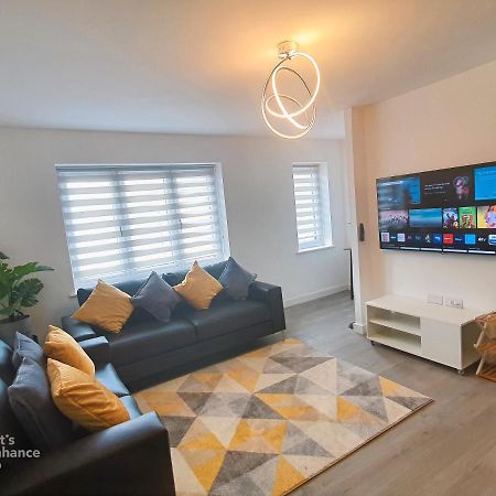 Lovely Home Close To City Center & Rail Station Chesterfield Exteriér fotografie